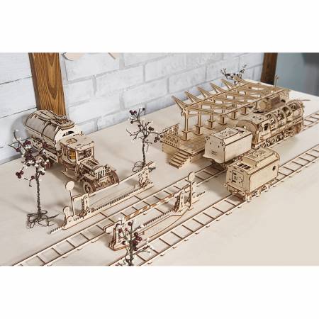 Локомотив с тендером Ugears 